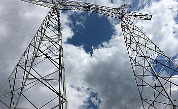ЛЭП 750 кВ на винтовых сваях 325, 219